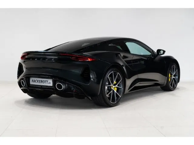 Lotus Emira