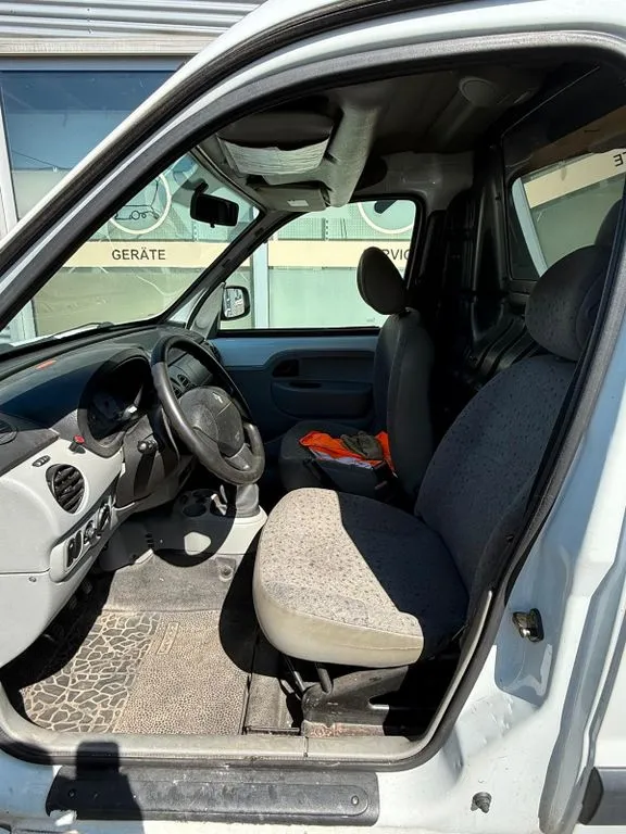 Renault Rapid