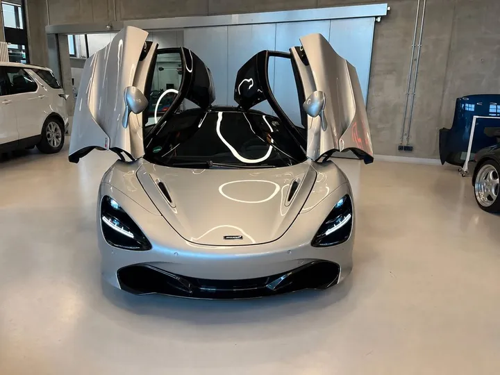 McLaren 720S