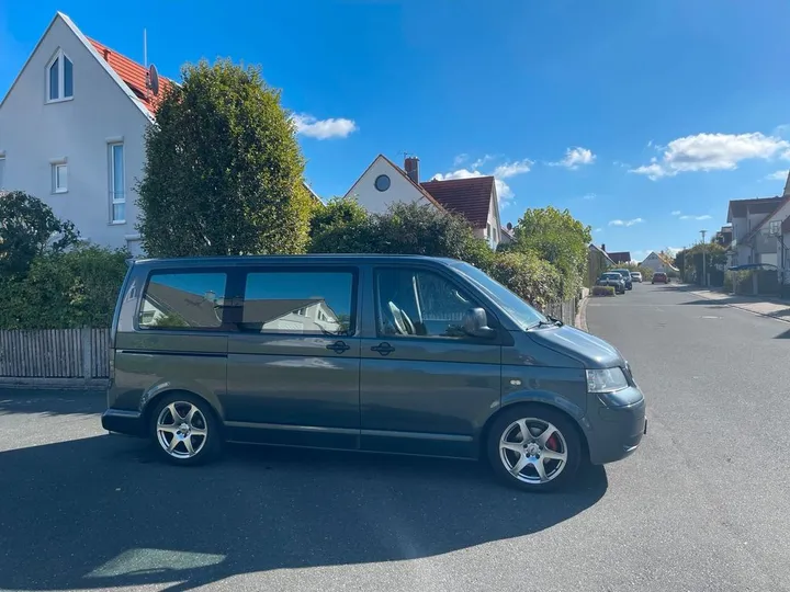 Volkswagen T5 Multivan