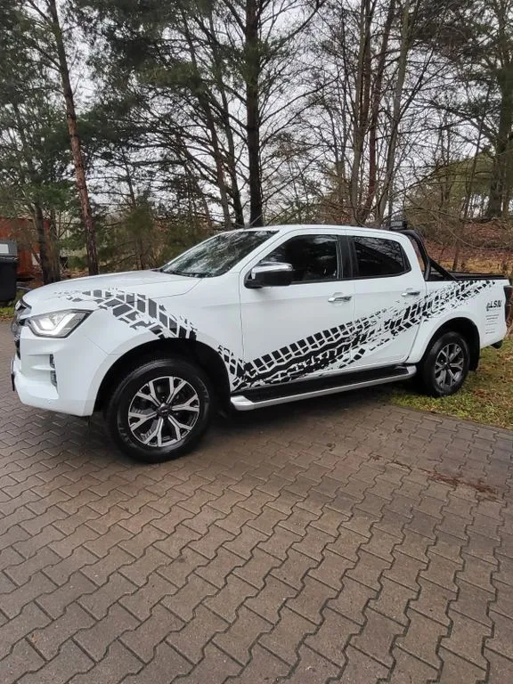 Isuzu D-Max