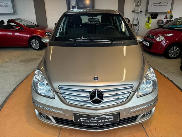 Mercedes-Benz B 170