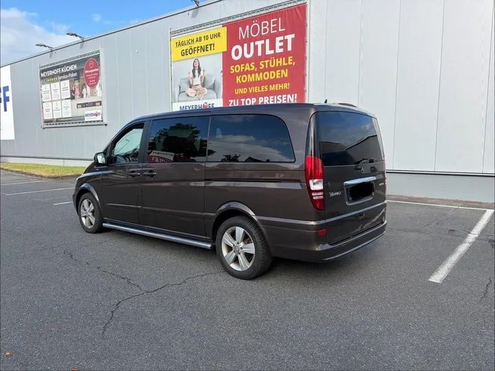 Mercedes-Benz Viano