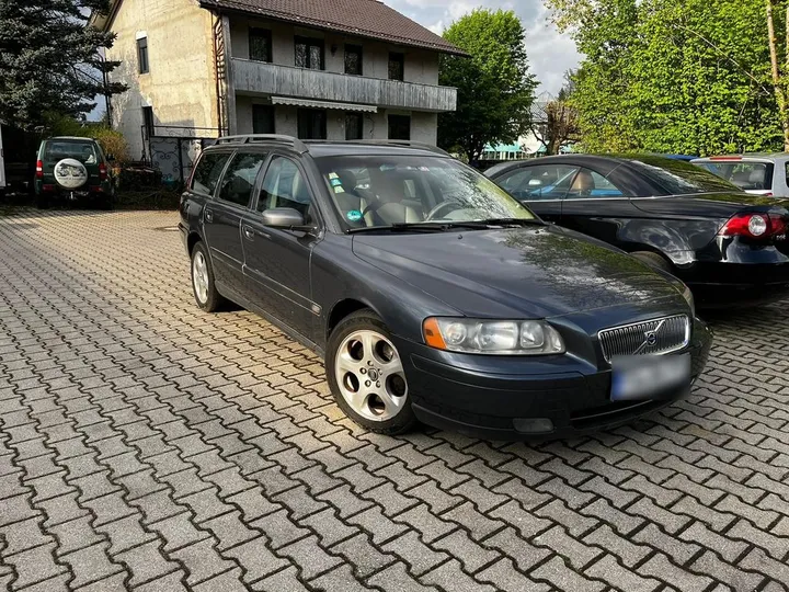 Volvo V70