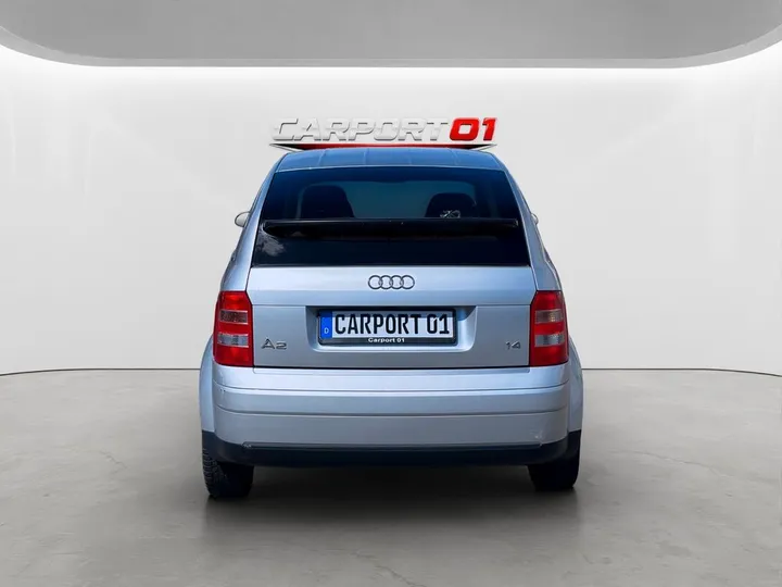 Audi A2