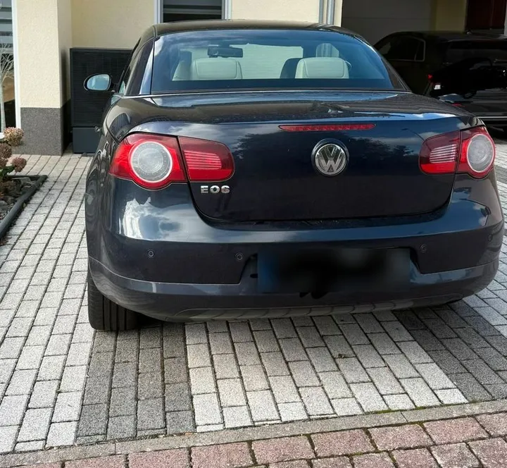 Volkswagen Eos