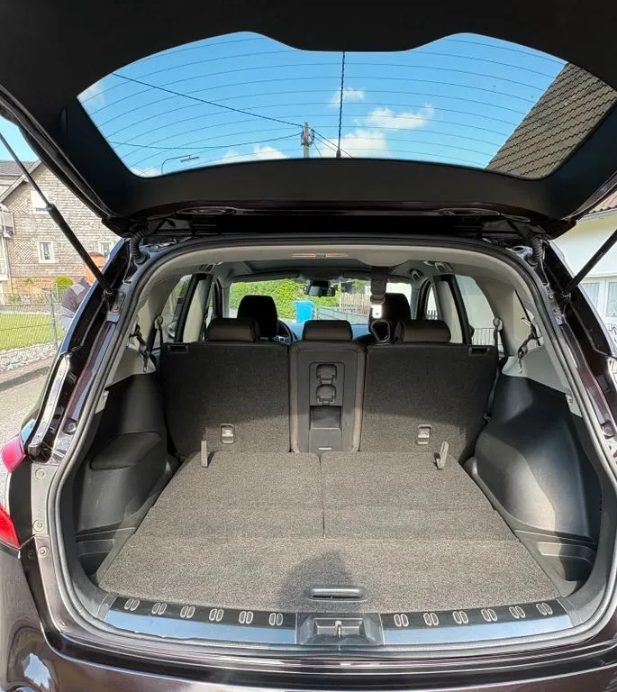 Nissan Qashqai+2