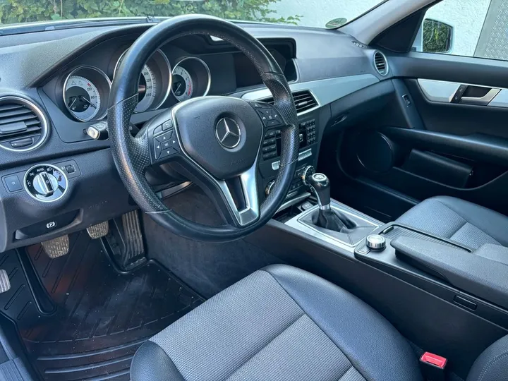 Mercedes-Benz C 200