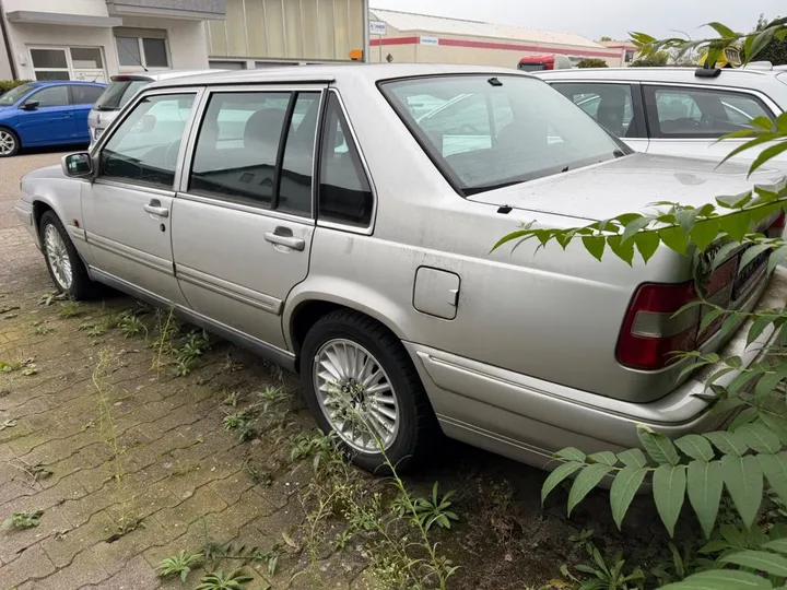 Volvo 960