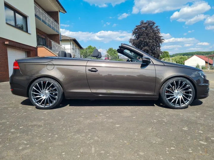Volkswagen Eos