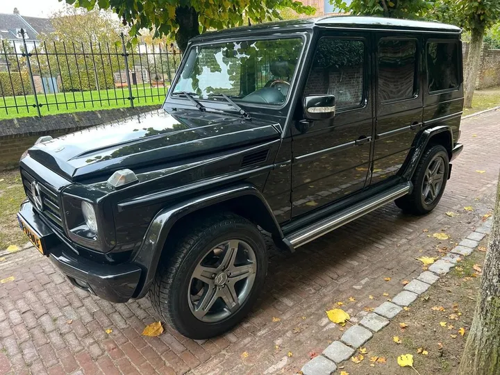 Mercedes-Benz G 320