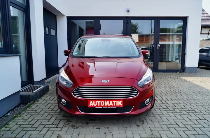 Ford S-Max