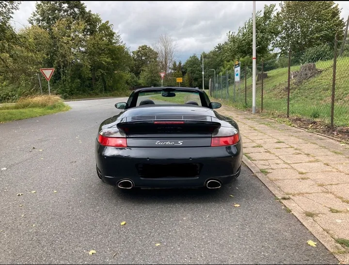 Porsche 996
