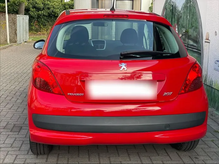Peugeot 207