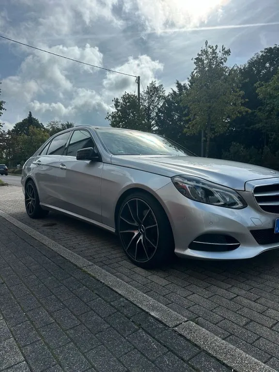 Mercedes-Benz E 250