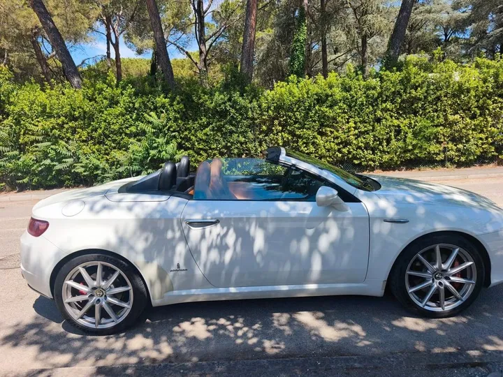 Alfa Romeo Spider