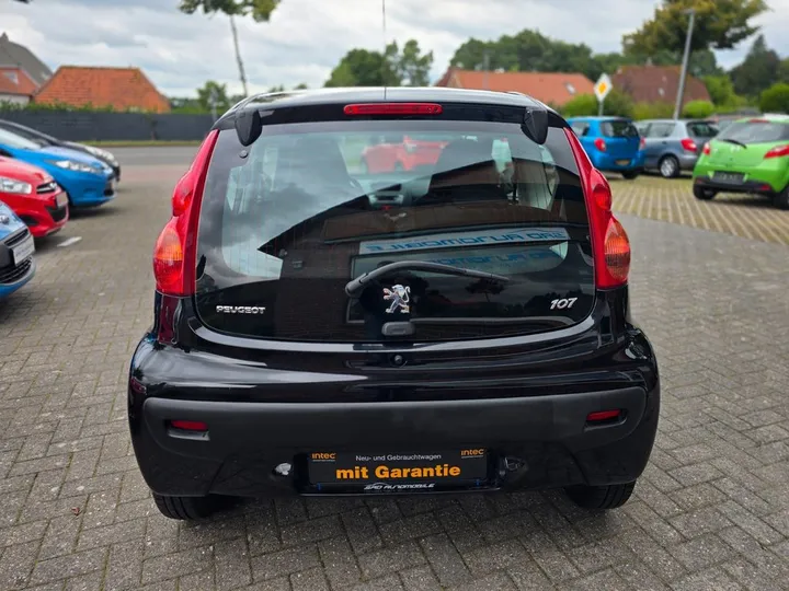 Peugeot 107