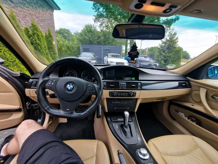 BMW 325