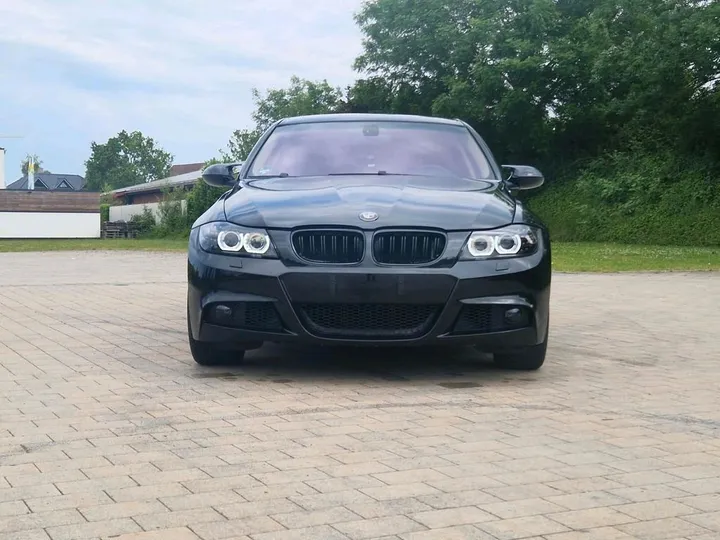 BMW 325