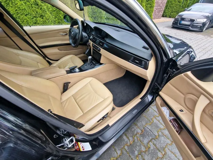 BMW 325