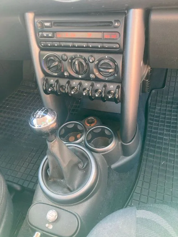 MINI ONE