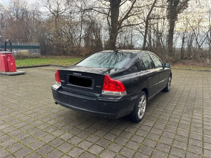 Volvo S60