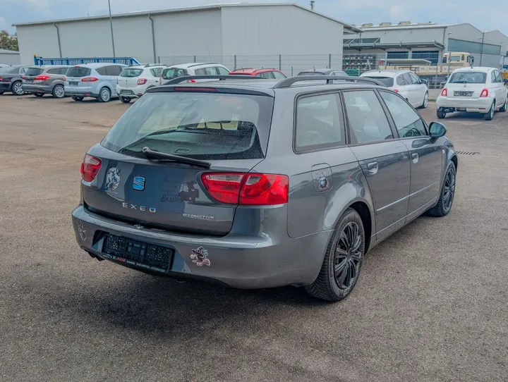 Seat Exeo