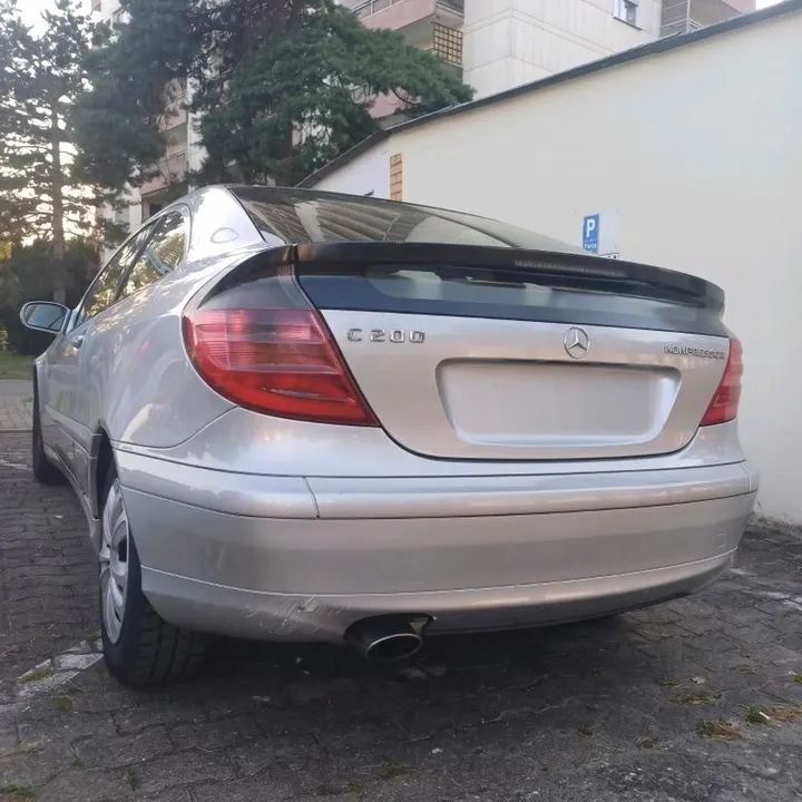 Mercedes-Benz C 200