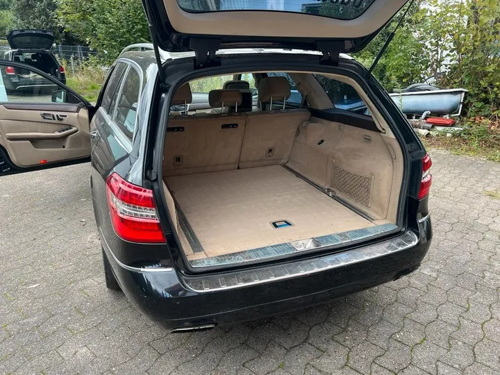 Mercedes-Benz E 350