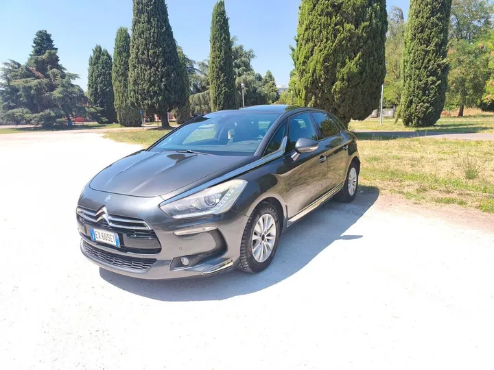 DS Automobiles DS5