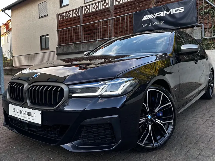 BMW M550