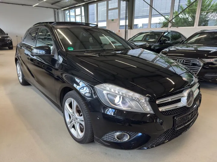 Mercedes-Benz A 200