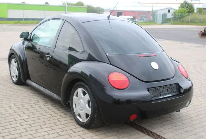 Volkswagen New Beetle