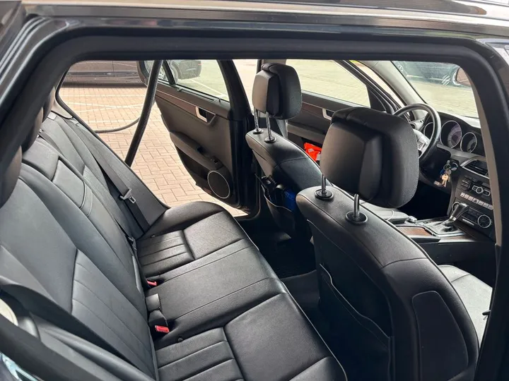 Mercedes-Benz C 350