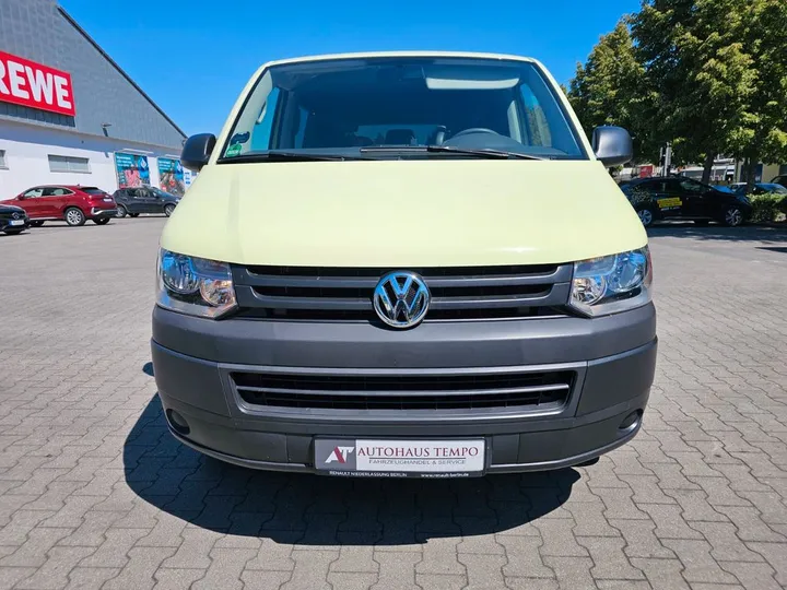 Volkswagen T5 Caravelle