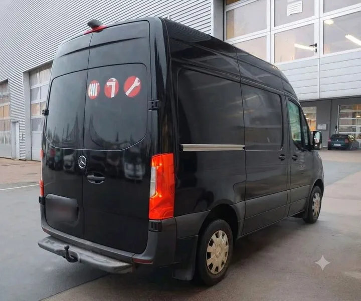 Mercedes-Benz Sprinter