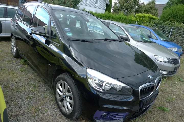 BMW 218