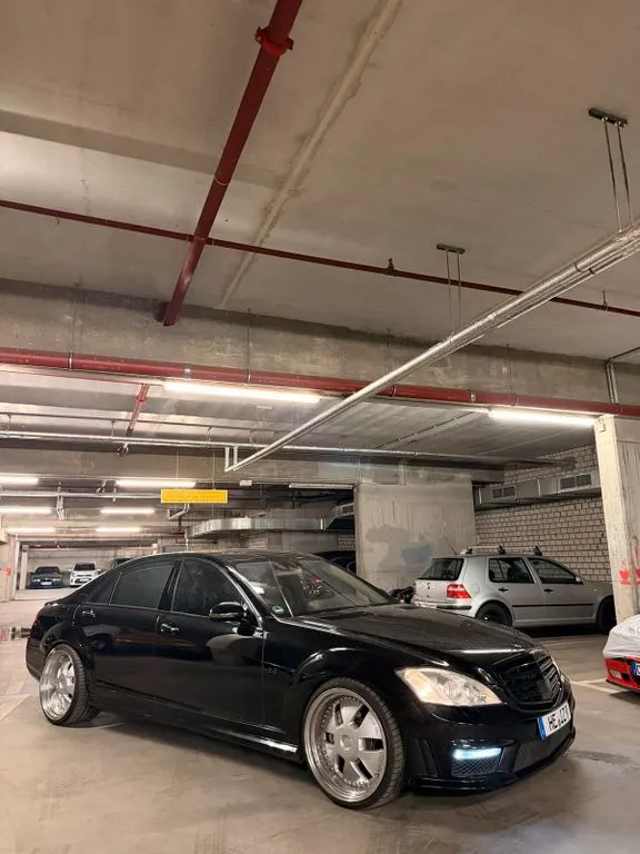 Mercedes-Benz S 500