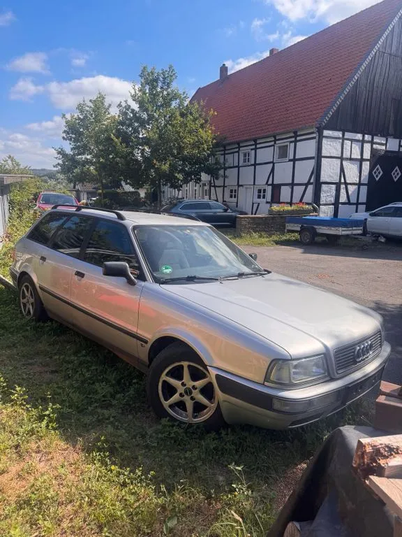 Audi 80