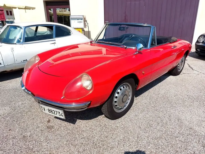 Alfa Romeo Spider