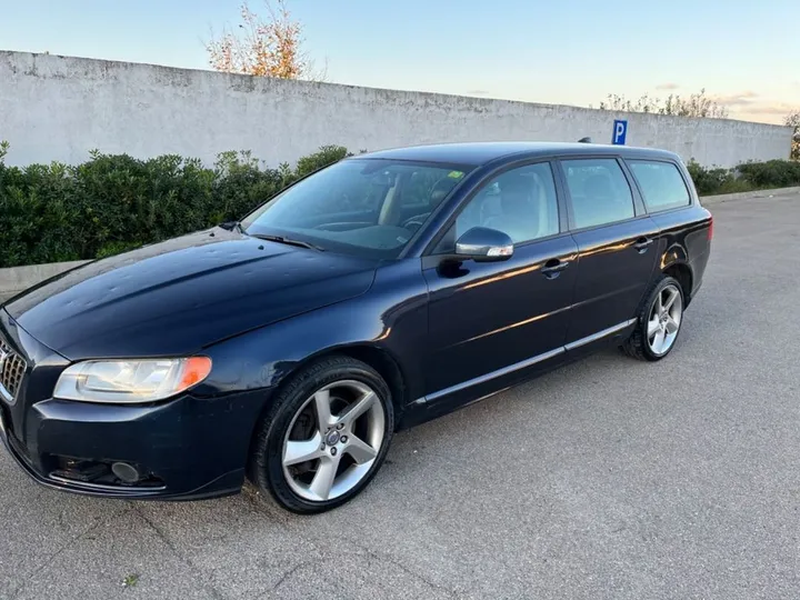 Volvo V70
