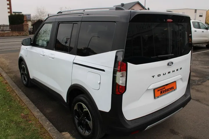Ford Tourneo Courier
