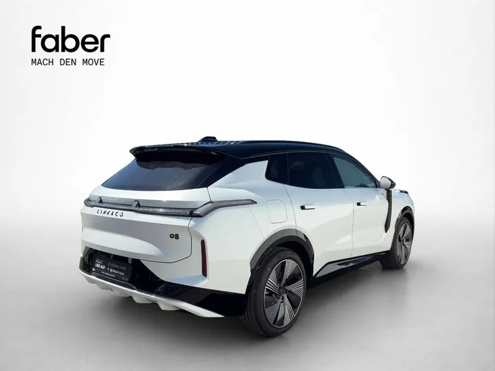 Lynk&Co 08