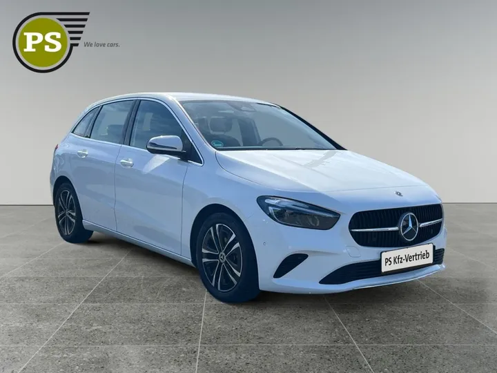 Mercedes-Benz B 200