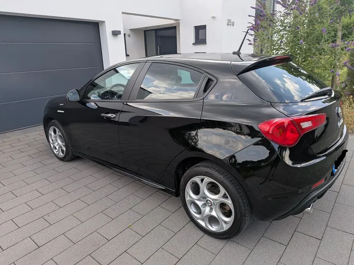Alfa Romeo Giulietta