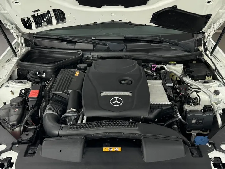 Mercedes-Benz SLC 200