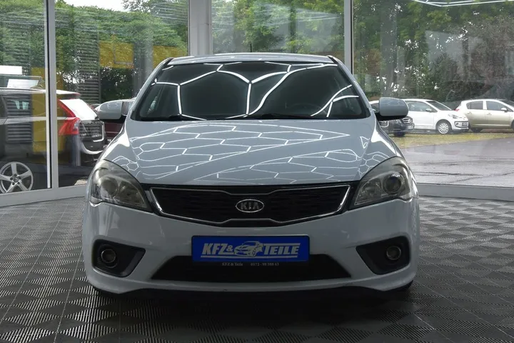 Kia cee'd / Ceed