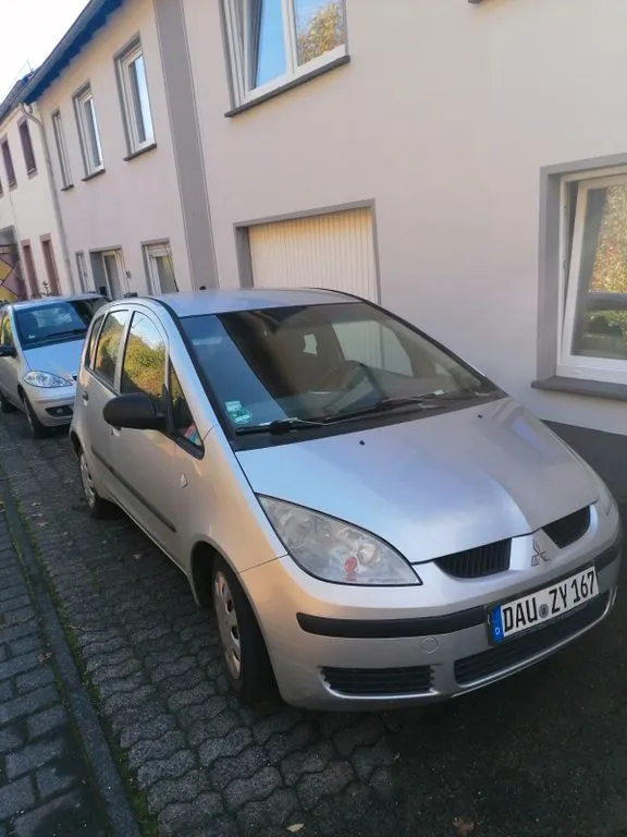 Mitsubishi Colt