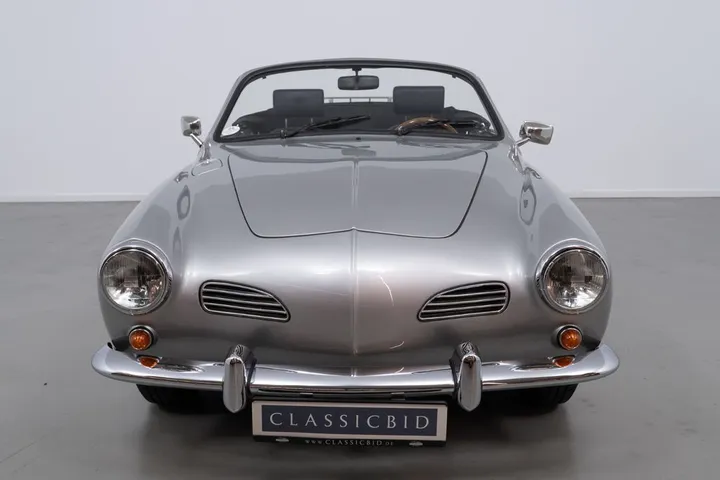 Volkswagen Karmann Ghia