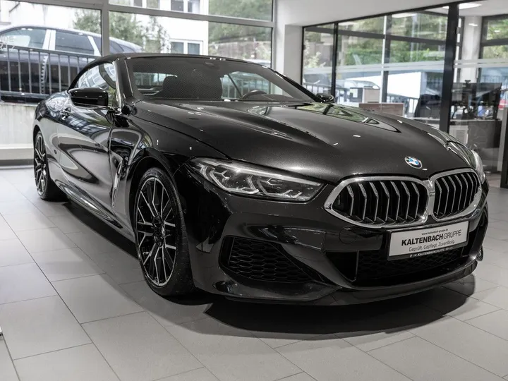 BMW 850
